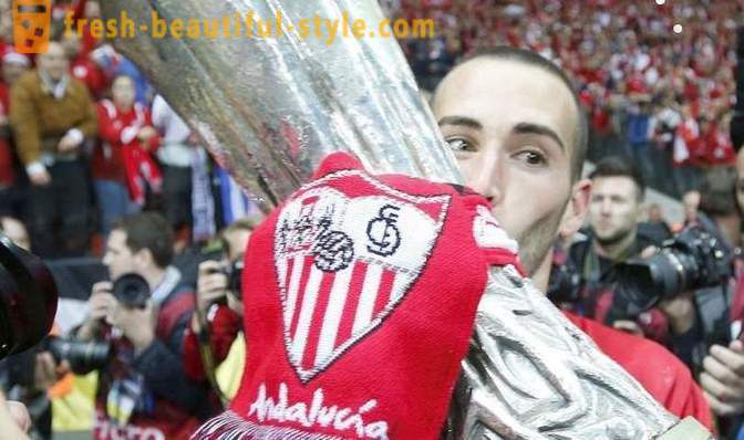Ispanijos futbolininkas Aleksas Vidal: biografija ir karjera sporto