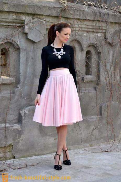 Iš to, ką dėvėti rožinė sijonas Patarimai stilistai