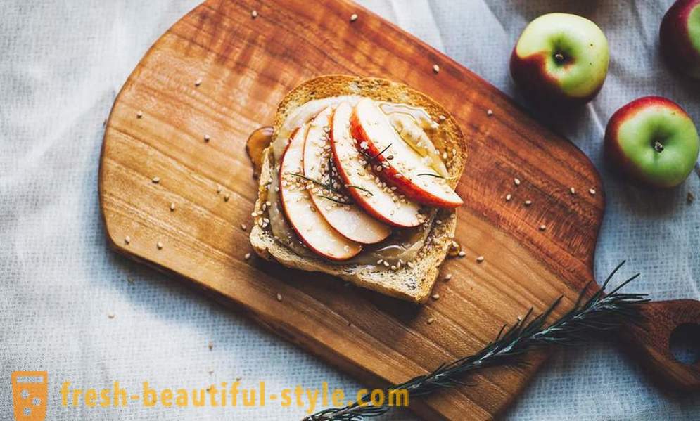 5 estetinės ir naudinga skrudinta duona pusryčiams