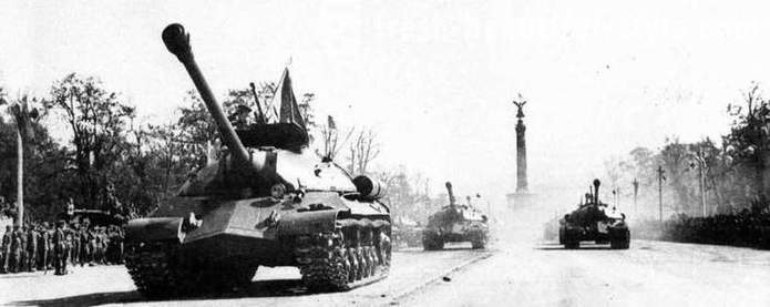 Kodėl Sovietų Sąjunga atkreipė dėmesį į paradą Berlyne, IS-3 talpos