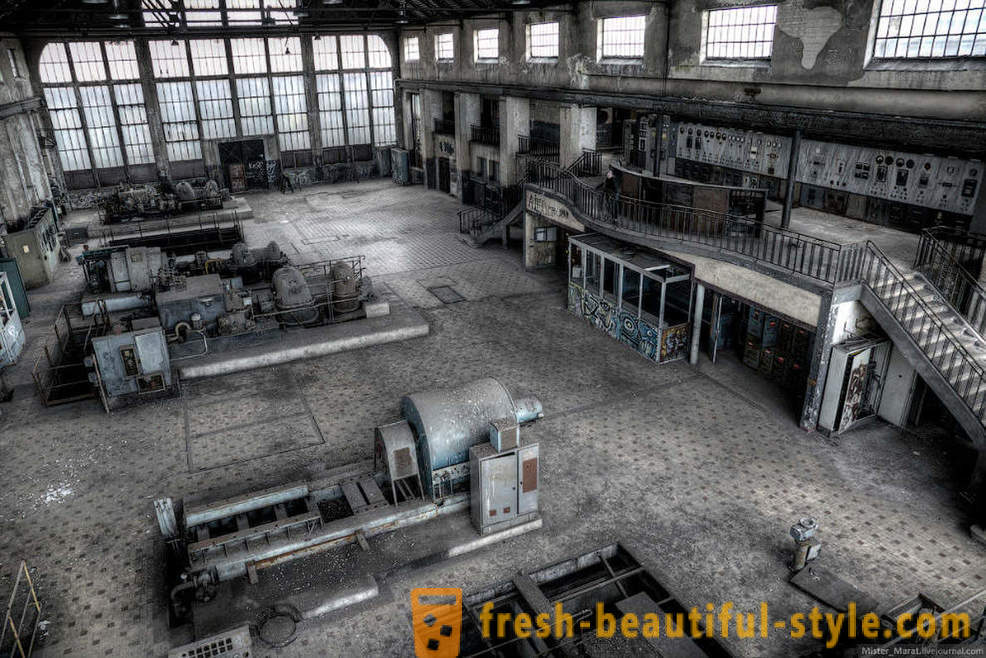Vaikščioti per apleistame fabrike Belgijoje