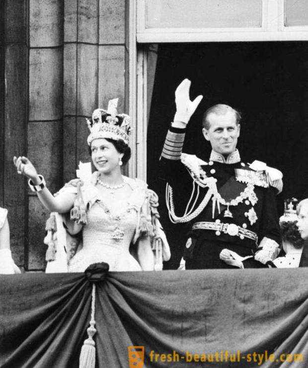 Karalienė Elžbieta II ir princas Filipas švęsti platinos vestuves