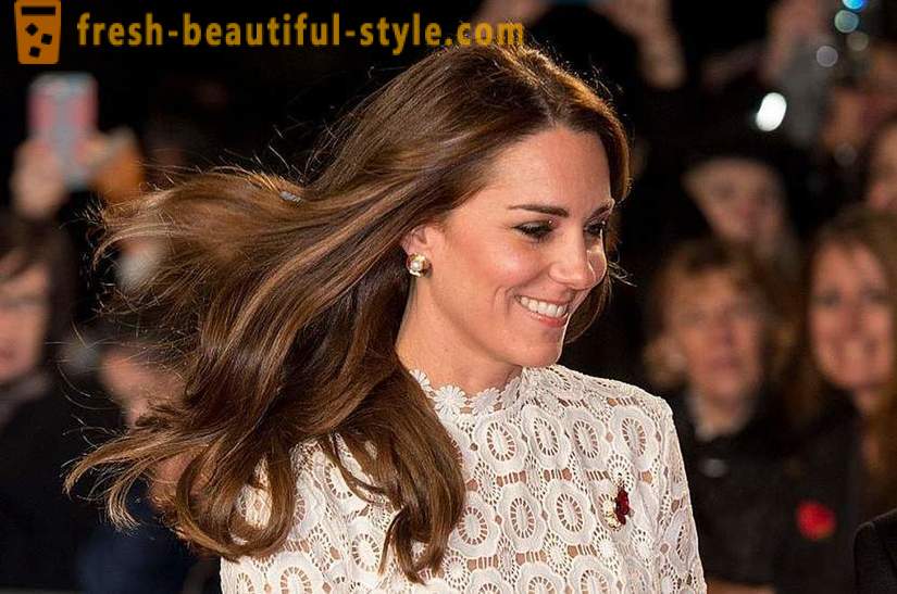 Kai nepriekaištingas stilius Kate Middleton įveikė karališką aprangos kodą
