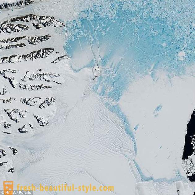 Ledkalnis nuo Antarktidos atskilo žinutę daugiau nei du Maskvos sritis