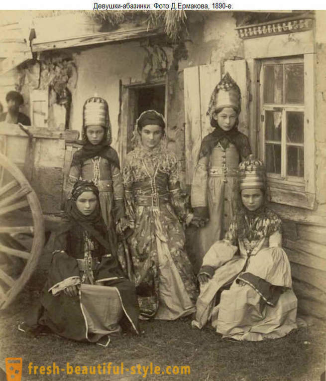 Kas yra etninių grupių Rusijos Federacijos vadinama gražiausia