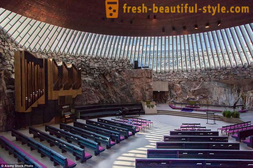 Iš požeminių koplyčių į futuristinis katedrų: 15 labiausiai neįprastų bažnyčių pasaulyje