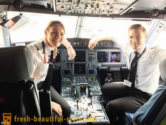 26-metų britas - jauniausias kapitonas yra lėktuvo pasaulyje