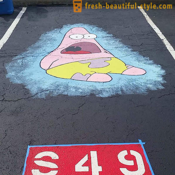 Amerikos studentai buvo leista piešti savo automobilio stovėjimo vietą