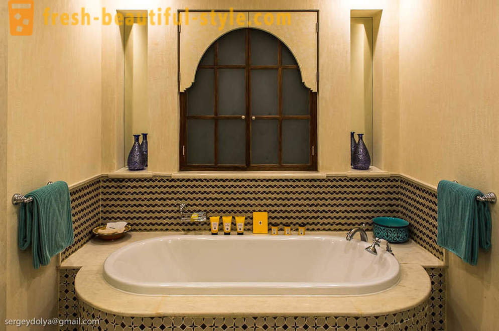 Ar yra auksinis tualetas Burj Al Arab?