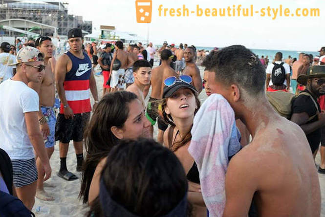 Kaip Amerikos studentai praleidžia savo atostogas Majamyje