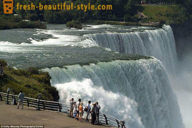 10 įspūdingi nuotrauka įšaldytos Niagara Falls