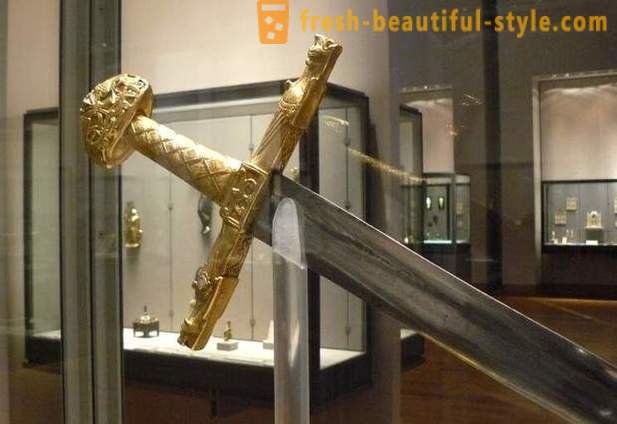 12 Žymiausi kardai, kurie sudaro legendos
