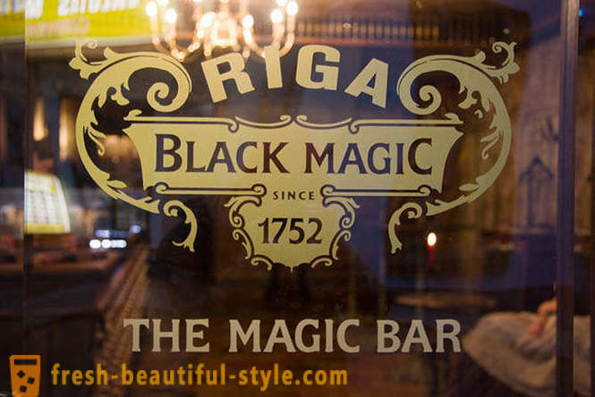 Black Magic - Magija Rygos balzamas