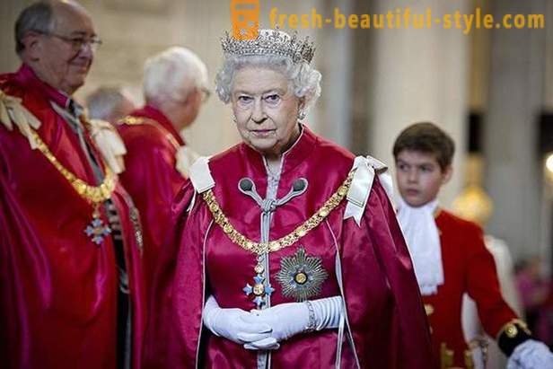 15 turtingiausių monarchų pasaulyje