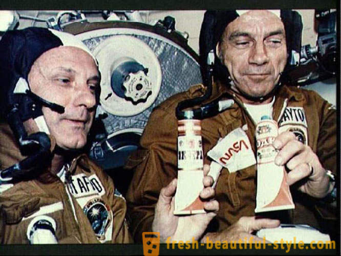 Maisto mėgintuvėliuose sovietų kosmonautų