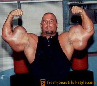Didžiausi bicepsai pasaulyje priklauso kam?