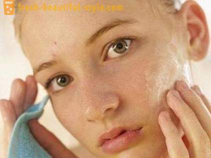 Kodėl žvynuota oda ant veido? Problema veido odos