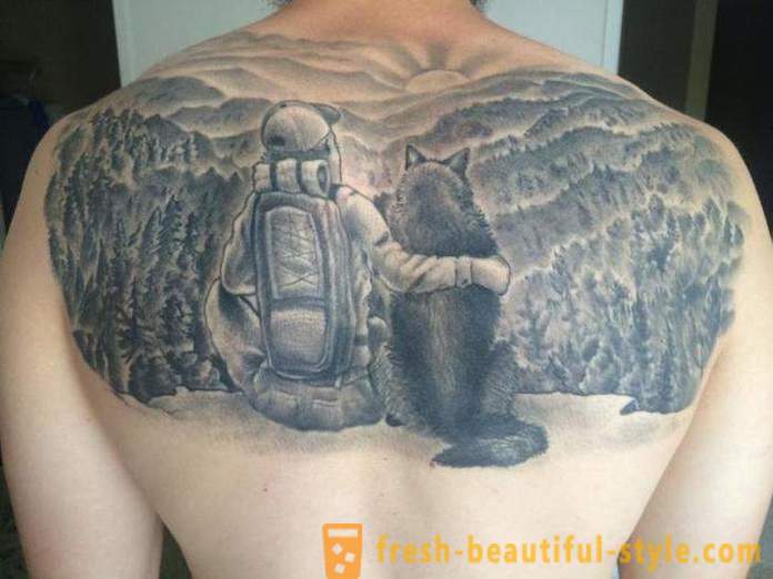 Vyriški tatuiruotė ant nugaros: privalumai, trūkumai ir pasirinkimo eskizai.