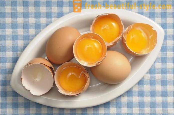 Plaukų kaukė nuo kiaušinių - natūralaus grožio receptai
